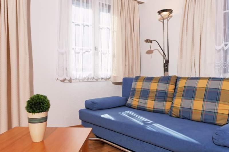 Ferienwohnung Bahnhoefli Лаутербруннен Номер фото